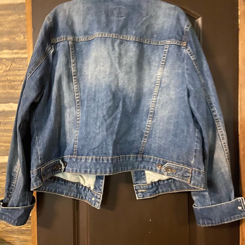 Jean Jacket - Picture 3 of 4
